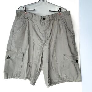 Merona Beige Tan Men's Cargo Short‎ Size 40